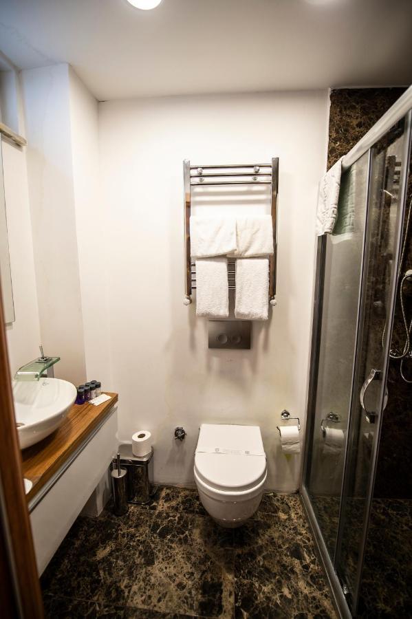 We Home Fulya Istanbul Bagian luar foto
